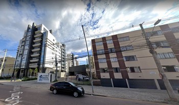 Condomínio Dona Carmela em Curitiba