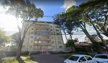 Condomínio Dona Inez em Curitiba