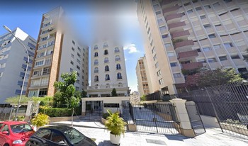 Condomínio Dora Cunha Bueno em São Paulo