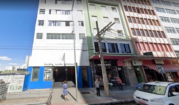 E Condomínio Galeria Almira Gonçalves em São Paulo