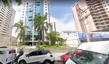 Condomínio East Side Tower Cantagalo em São Paulo