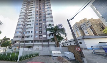 Condomínio Edi Rached em Curitiba