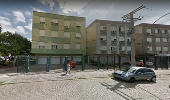 Condomínio Eduardo em Porto Alegre
