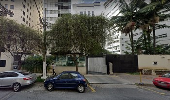 Condomínio Emilio De Menezes em São Paulo