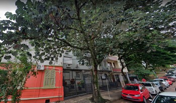 Condomínio Eneida em Porto Alegre