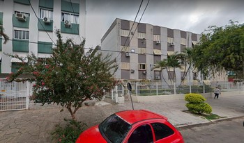 Condomínio Estrela D Alva em Porto Alegre