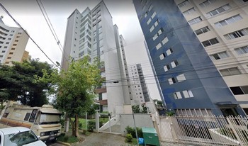 Condomínio évora em Curitiba