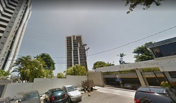 Condomínio France Tower em Salvador