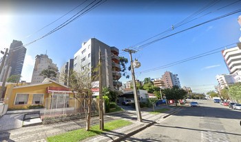 Condomínio Funchal em Curitiba