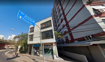 Condomínio Galeria Tiradentes em Porto Alegre