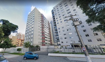 Condomínio Giordano Bruno em Curitiba