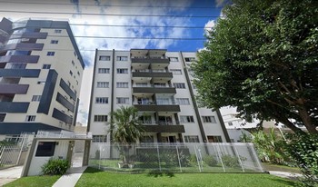 Condomínio Glória Dutra em Curitiba