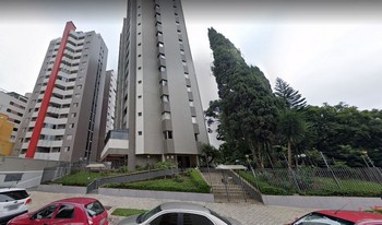 Condomínio Guararapes em Curitiba