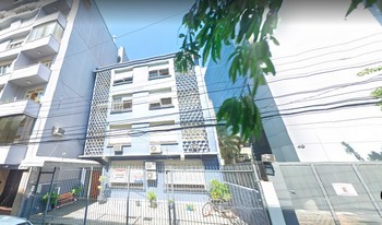 Condomínio Guarujá em Porto Alegre
