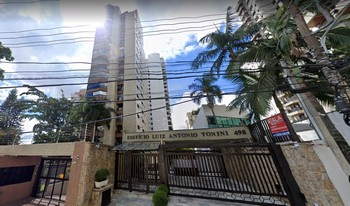 Condomínio Hélio Franco Chaves em São Paulo