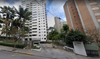 Condomínio Hyde Park em São Paulo