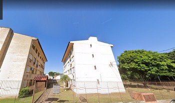 Condomínio Ipe Da Praia em Porto Alegre