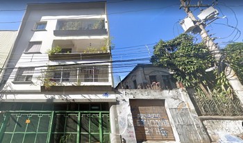 Condomínio Edifício Ipe