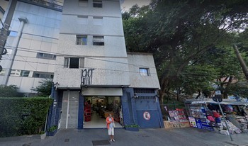 Condomínio Iraniz em São Paulo