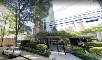 Condomínio Itaigara. em São Paulo