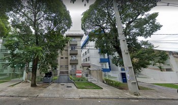 Condomínio Jardim Ii em Curitiba