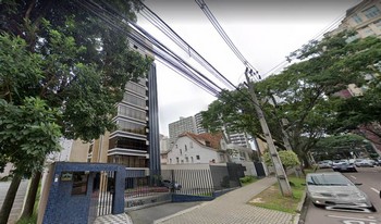 Condomínio L Etoile em Curitiba