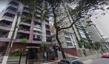 Condomínio Edifício La Plage Residence