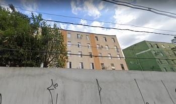 Condomínio Lâmbari I em São Paulo