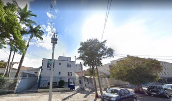 Condomínio Lamenha Lins em Curitiba
