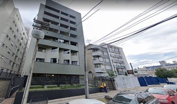 Condomínio Le Chazeron em Curitiba