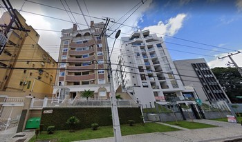 Condomínio Le Mans em Curitiba