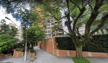 Condomínio Le Petit Trianon em São Paulo