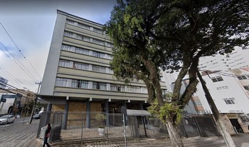 Condomínio Leoncio Farago em Curitiba