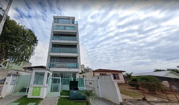 Condomínio Los Angeles em Curitiba
