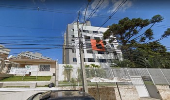 Imagem de fundo do Condomínio Lugano em Curitiba