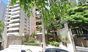 Condomínio Maison De Blois em São Paulo