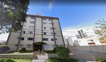 Condomínio Manoel Gonçalves em Curitiba
