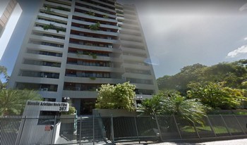 Condomínio Mansão Aristides Novis Filho em Salvador