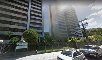 Condomínio Mansão Saint Laurent em Salvador