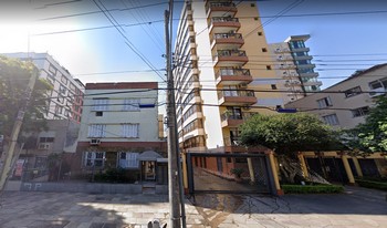 Condomínio Maringá em Porto Alegre