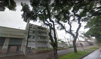 Condomínio Mennna Barreto em Curitiba