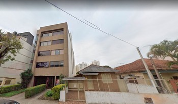Condomínio Montreal em Porto Alegre