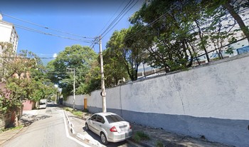 Condomínio Newton Balster Viana em São Paulo