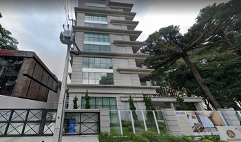 Condomínio Palais Suisse em Curitiba