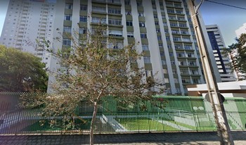 Condomínio Paraná em Curitiba