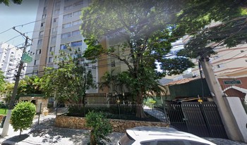 Condomínio Pedro Américo em São Paulo