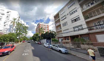 Condomínio Pio Xiii em Porto Alegre