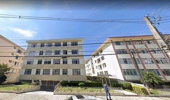 Condomínio Piratini em Curitiba