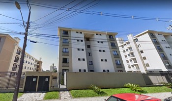 Condomínio Pitangueiras em Curitiba