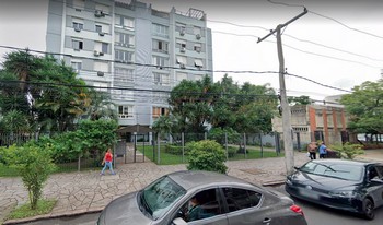 Condomínio Plátano em Porto Alegre